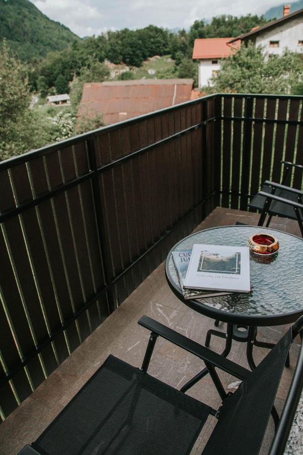 Apartmaji Ursic Kobarid Exterior foto